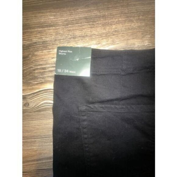 A New Day Shorts Large Adult Womens Black Casual Pockets Denim Modern Fit. NWT - Picture 3 of 4